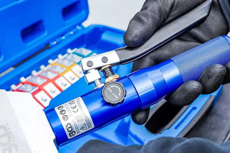 Hydraulické krimpovací kleště BGS1072093 pro lisovací spojky u hadicových vedení (Sada 15 dílů) (BGS1072093)