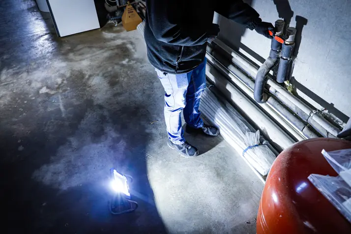 Aku LED pracovní svítidlo BGS107375 sklopné (Bez aku) (BGS107375)